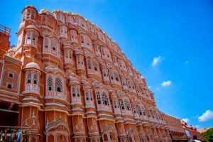 India Accelerates Renewable Energy Expansion Amid Rising Power Demand